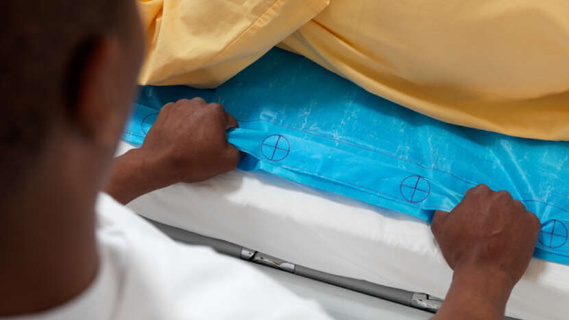 ArjoHuntleigh-Sliding-Aids-Maxi-Slide-Flites-strap-attatchment-points-close-up.png_Product_Page_Main_Image